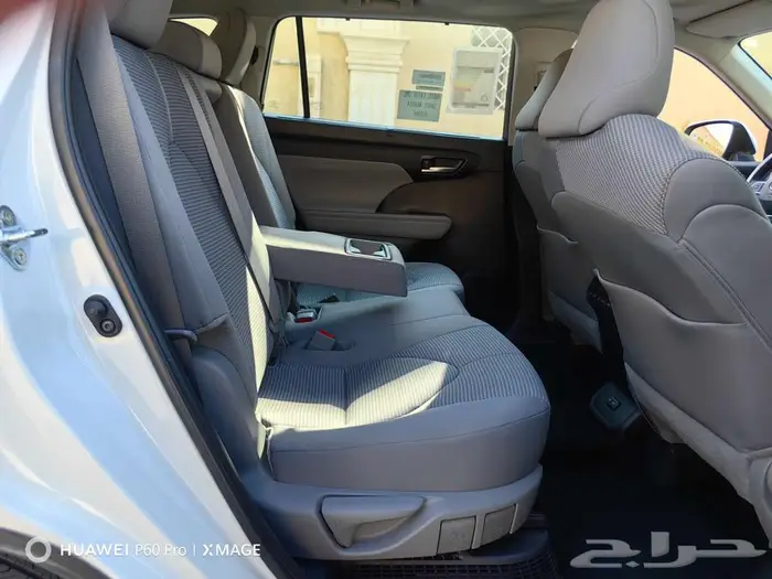 تويوتا هايلاندر هايبرد GLEموديل 2025 16