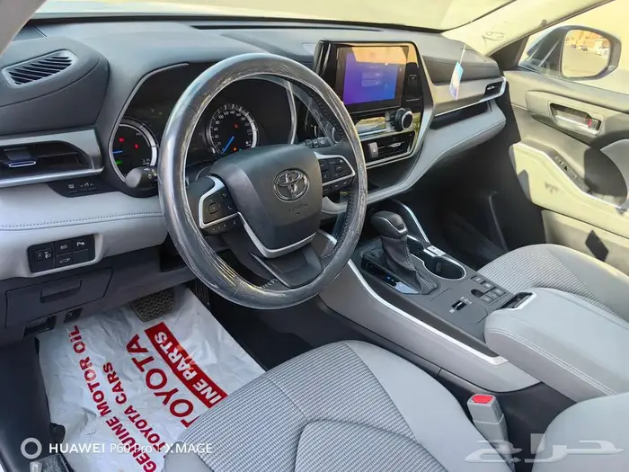 تويوتا هايلاندر هايبرد GLEموديل 2025 33