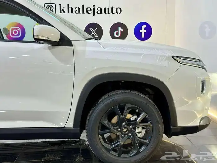 تويوتا اوربان GL استاندر 2026 3