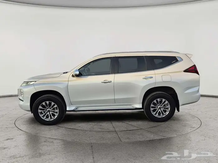 ميتسوبيشي مونتيرو سبورت GLS-ML 2021 Double 1