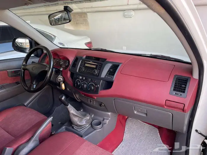 هايلوكس 2015 غمارة GLX 9