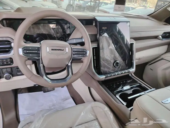 جمس يوكن دينالي 2025GMCابيض خليجي فل YUKON DENALI 15