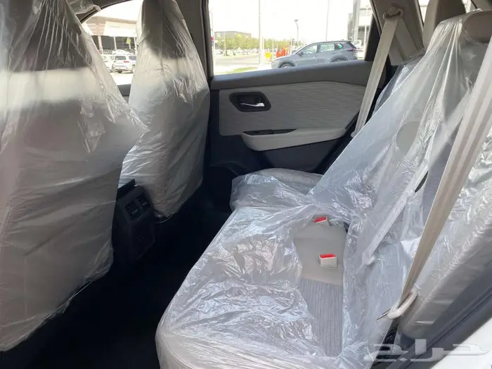 نيسان اكس تريل 2025 SVدبل جديد اصفار سعودي 7