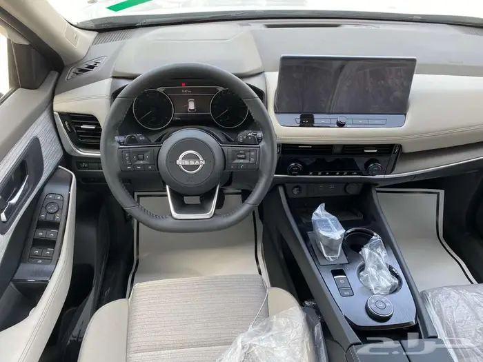 نيسان اكس تريل 2025 SVدبل جديد اصفار سعودي 11