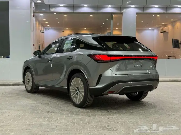 لكزس RX 350 BB بنزين 2025 - داخلي جملي - عرض نهايه العام 12