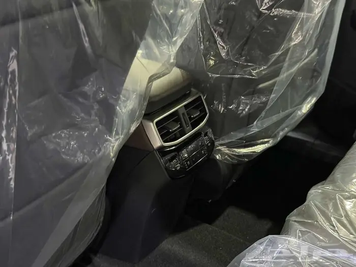 لكزس RX 350 بي بي ابيض بنزين 2025 اقل سعر 5