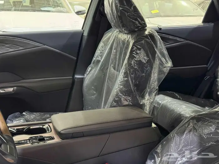 لكزس RX 350 بي بي ابيض بنزين 2025 اقل سعر 16