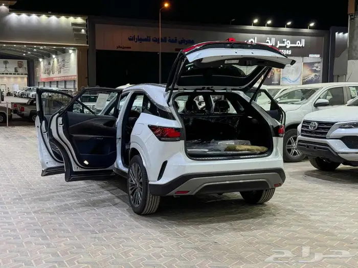لكزس RX 350 بي بي ابيض بنزين 2025 اقل سعر 33