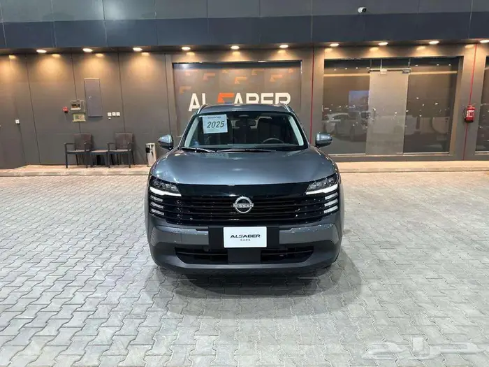 نيسان كيكسSV___ 2025 1