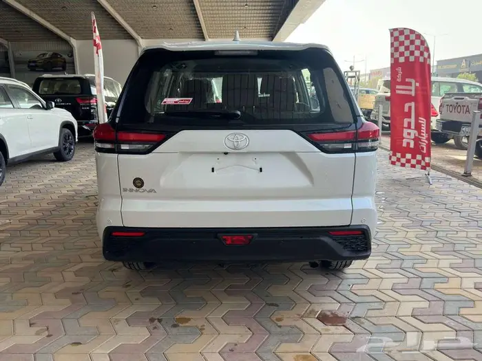 تويوتا انوفا GL 2.0 بنزين 2026 كاش واقساط 2