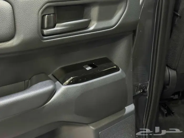 تويوتا برادو تي اكس ال 1 رمادي بنزين 2025 اقل سعر 2