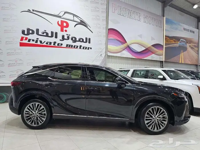 لكزس 2024 RX350 ( فل كامل ) 11