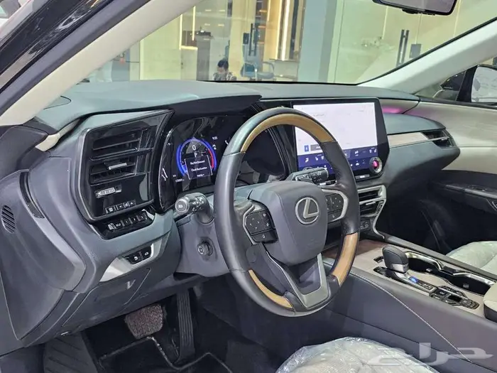 لكزس 2024 RX350 ( فل كامل ) 12