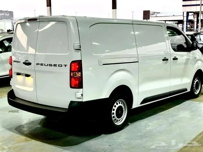 بيجو اكسبيرت موديل 2025 كاش وتقسيط عروض نهااية العااام 8