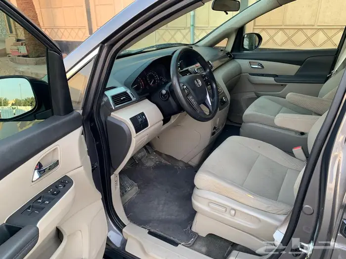 للبيع هوندا اوديسي 2015 4