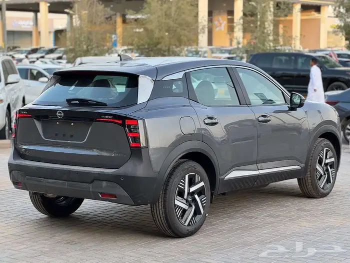 نيسان كيكس استندر 2025 12