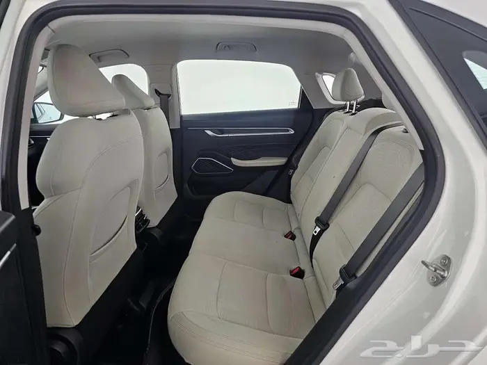 جيلي امجراند GS 2023 7