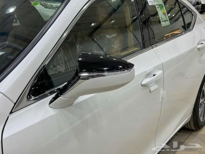 لكزس ES 250 اي اي ابيض بنزين 2025 اقل سعر 11