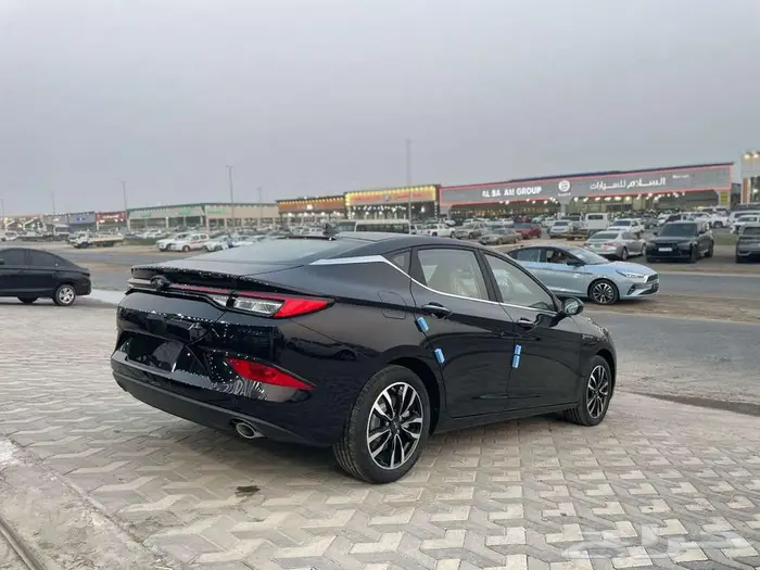 جاك جاك J7 لاكجري موديل 2025 5