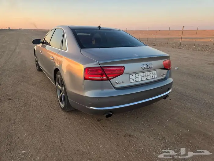 اودي A8 2013 7