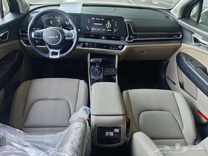 كيا سبورتاج نص فل بانوراما 2025 ماكينة 1.6 دفع امامي سلوفاكي 4