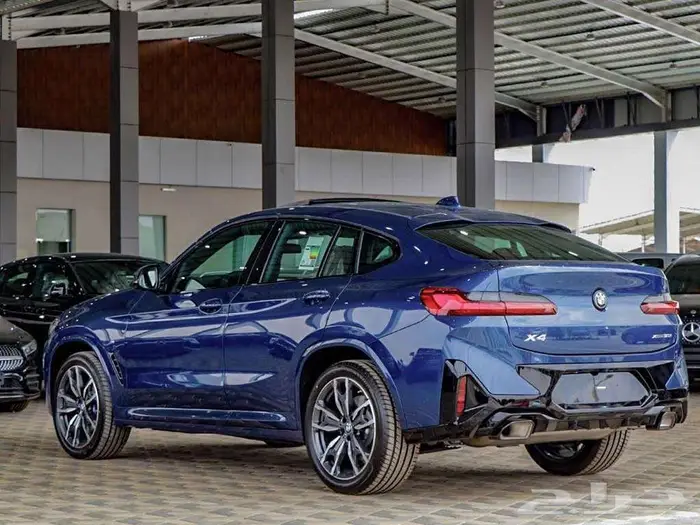 BMW X4 XDRIVE 30i 2023 فل كامل الناغي 3