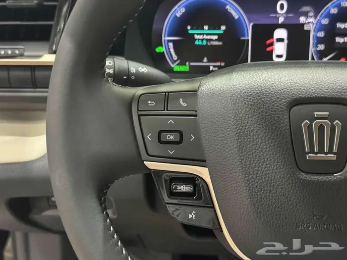 تويوتا كراون بريميوم اسود هايبرد 2026 اقل سعر 11