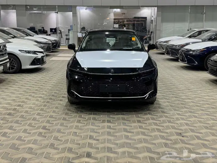 تويوتا كراون بريميوم اسود هايبرد 2026 اقل سعر 0