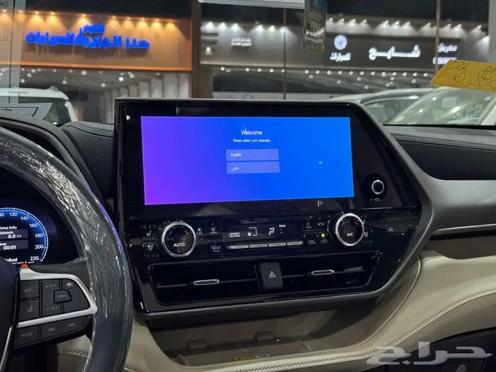 تويوتا هايلاندر لميتد فل ابيض هايبرد 2025 اقل سعر كاش واقساط 25