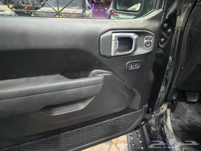 جيب رانجلر سبورت 2025 وارد سعودي عروض سفنز نهاية العام 14