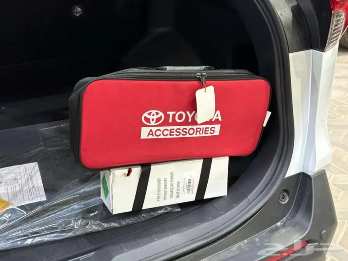 تويوتا راف فور ستاندر دبل ابيض بنزين 2025 اقل سعر كاش وبنوك 32