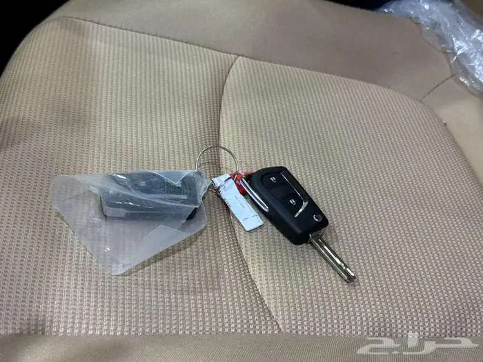 تويوتا راف فور ستاندر دبل ابيض بنزين 2025 اقل سعر كاش وبنوك 39