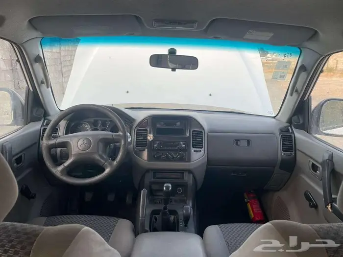 باجيرو ميتسوبيشي 2006 نظيف جدا 10