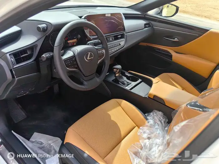 لكزس ES. 250.AAموديل 2025 33