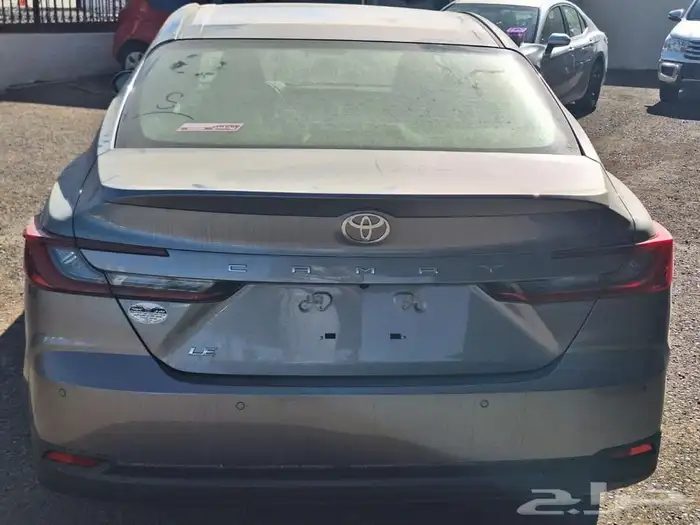 تويوتا كامري 2025 LE بنزين ابيض تيتانيوم اسود 119500 5