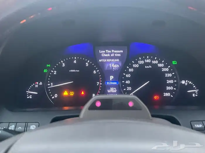 لكزس LS460L فل كامل 19