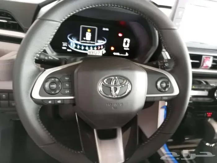 تويتا فيلوز 2025 8