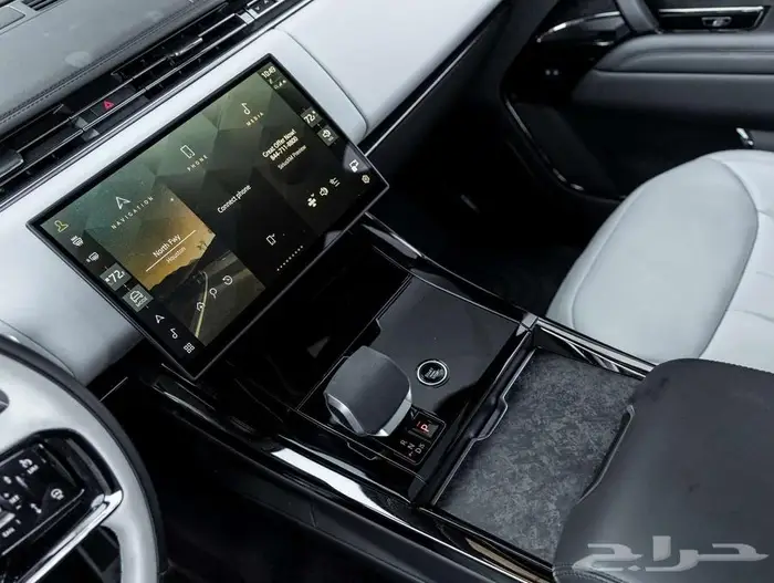 لاند روفر رنج روفر سبورت 2024 دينمك نظيف 7