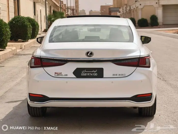 لكزس ES. 250.AAموديل 2025 21
