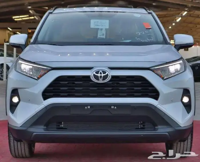 تويوتا راف فور XLE بنزين 2025 عروض الاقساط 0