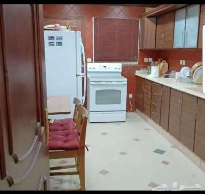 فيلا للبيع بحي السليمانية 4