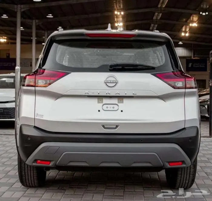 عرض خاص-نيسان اكستريل 2025كاش-اقساط جميع البنوك 3