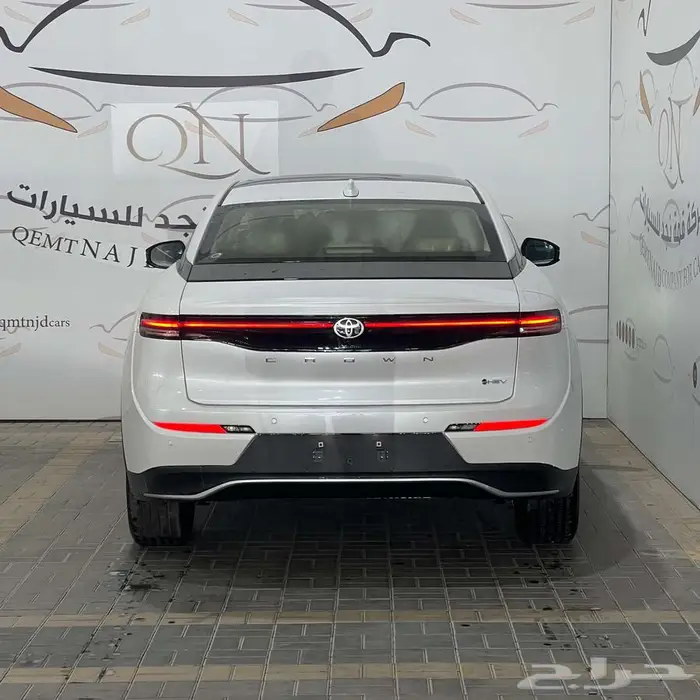 تويوتا كراون برستيج هايبرد تماتيك 2026 عروض خاصة بأقل سعر 3