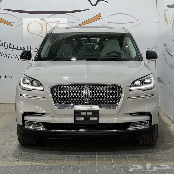 لينكون افياتور ريزرف 7 مقاعد دبل بنزين تماتيك 2023 عرض خاص 1