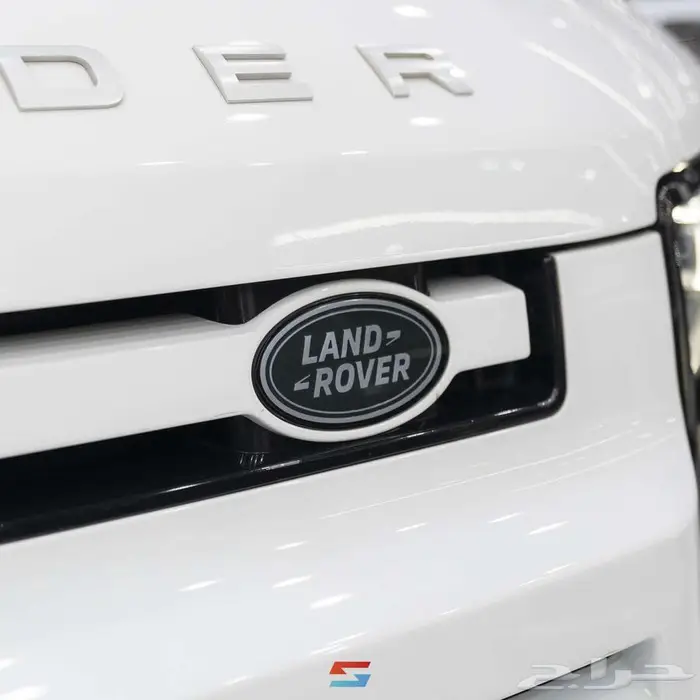 لاند روفر ديفندر 110 SE موديل 2020 6