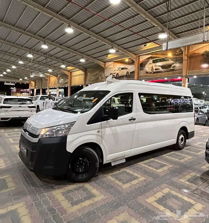 تويوتا هاي اس ركاب سقف عالي قير عادي ديزل 2025 2