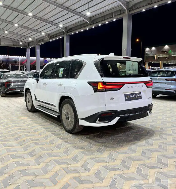 لكزس LX 600 F - SPORT سعودي 2025 بطاقة جمركية 12