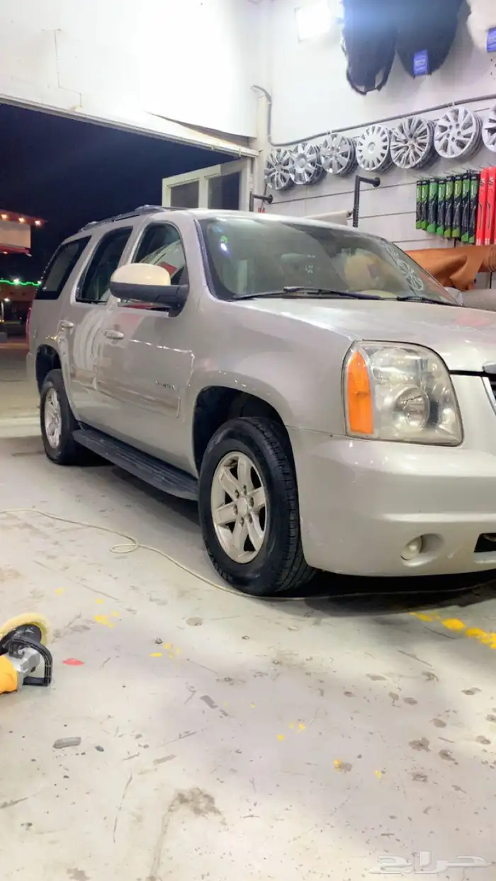 يوكن 2009دبل محركات شرط بدي فيه تلقيطات خفيفه 1