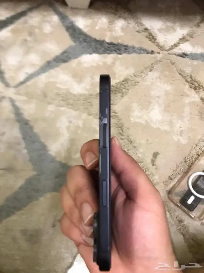 للبيع ايفون 16 256 جيجا الجهاز باقي على الضمان 2