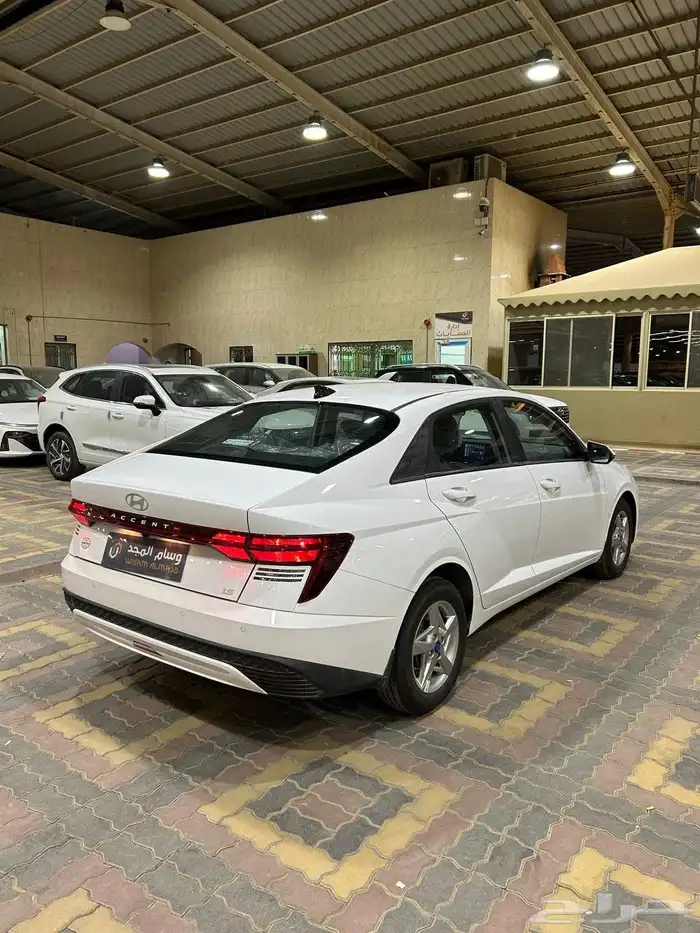 عرض خاص هيونداي اكسنت فليت لوحات موديل 2026 السعر 60350 3
